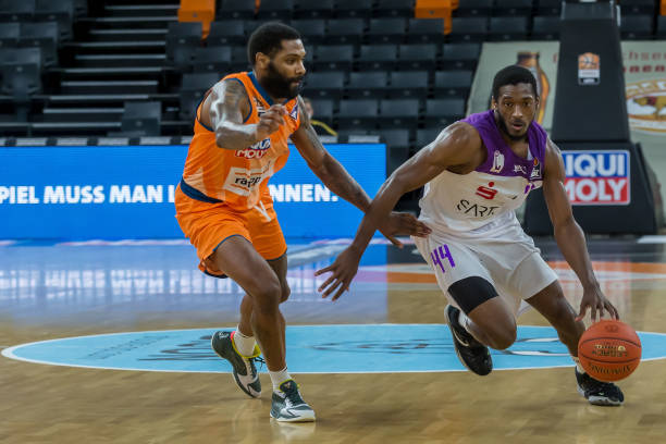 让我们期待 让我们期待