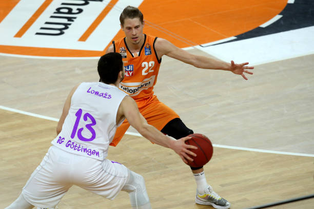 流畅性及高 流畅性及高