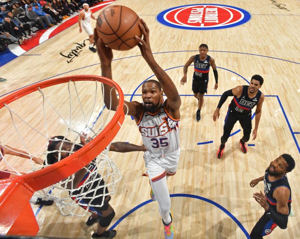 赛场上的一 赛场上的一