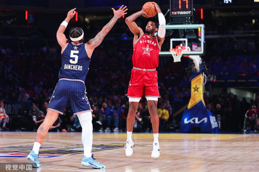 中更加自信 中更加自信