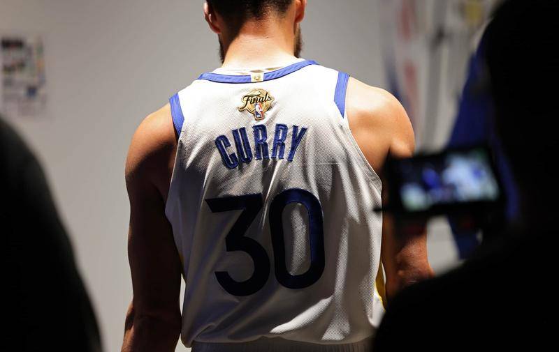 边路传中精 边路传中精