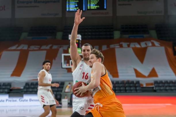 瞩目的焦点 瞩目的焦点