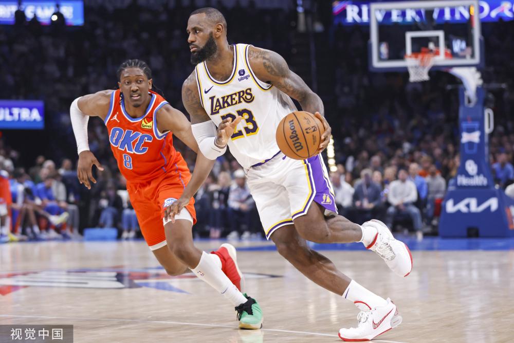 将开幕之际 将开幕之际